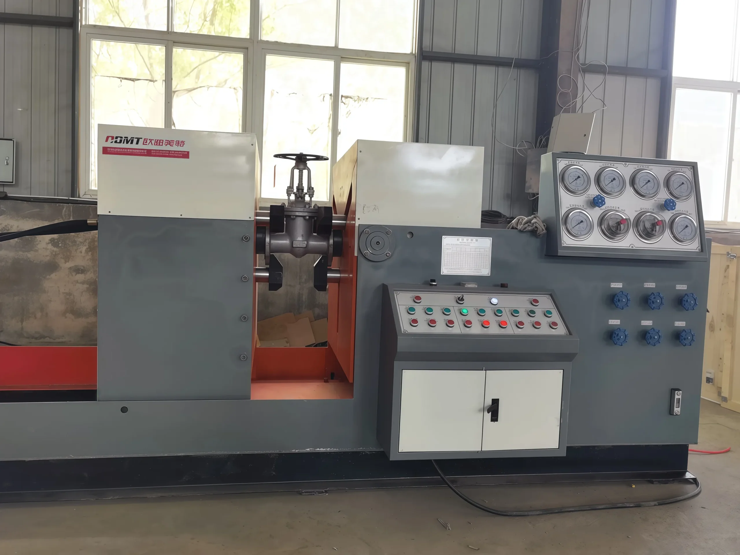 Computer And Manual Valve Test Bench