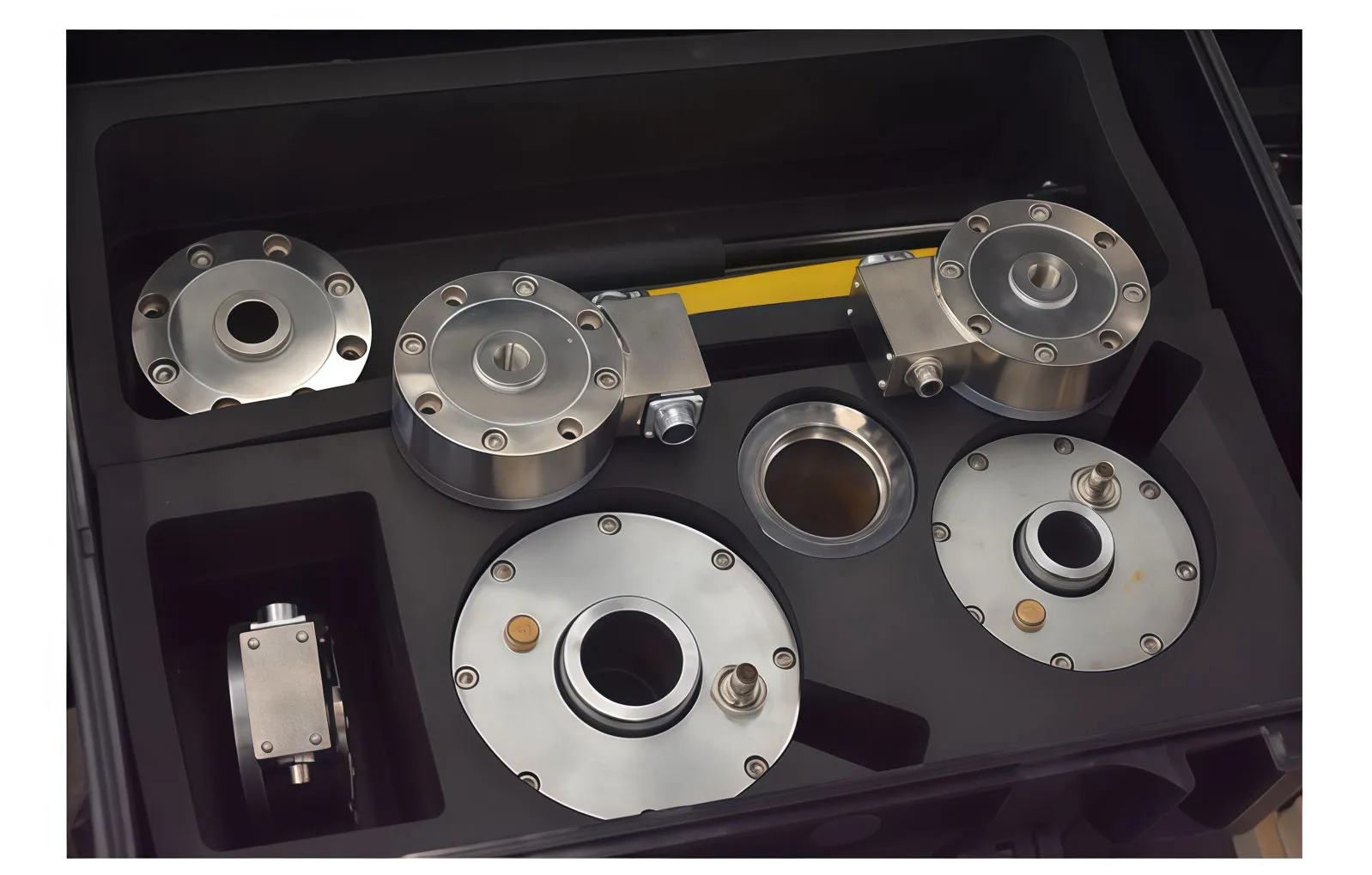 Online Safety Valve Test Bench