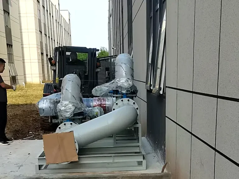 Highlight Carries Out On-Site Installation of Petroleum Storage Tank Equipment